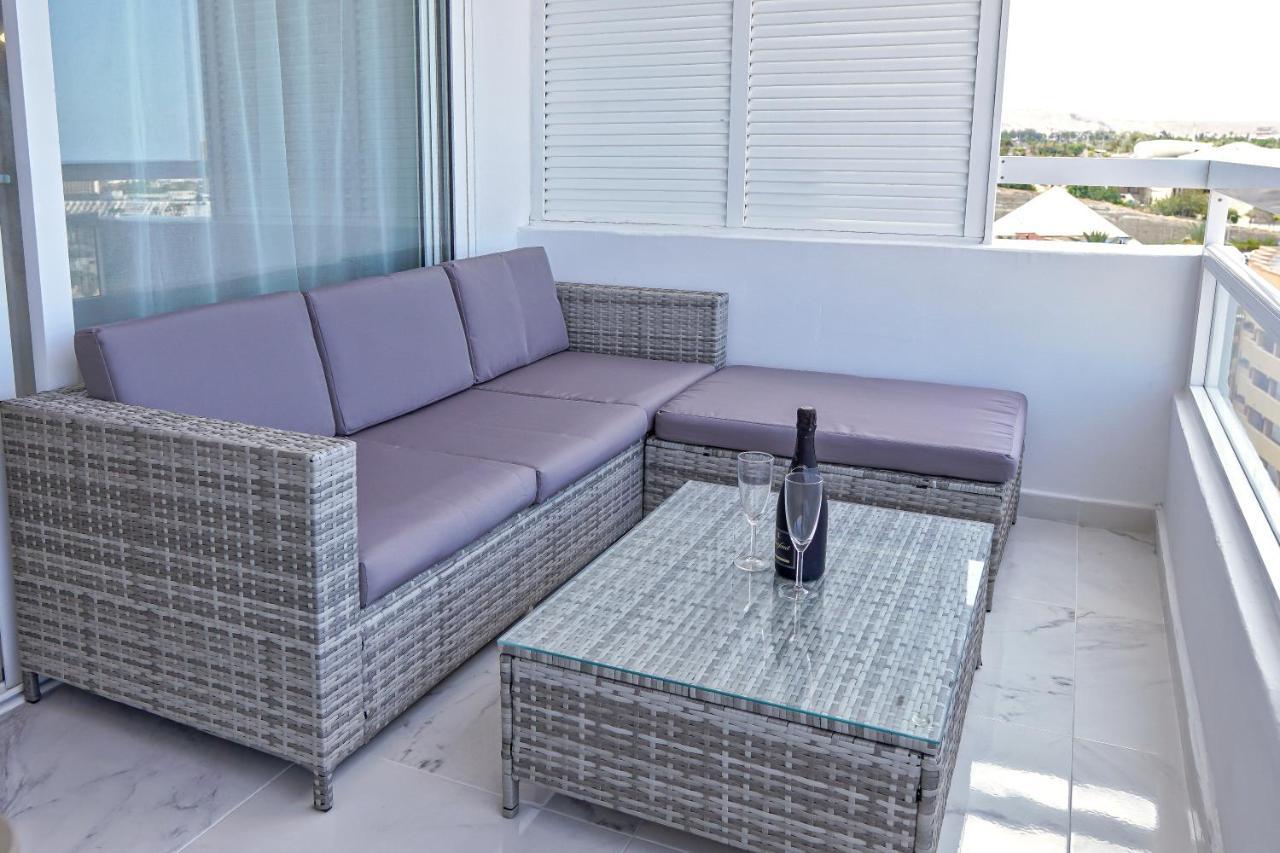 Stylish Modern Studio With Ocean View And Pools, 1001, Ponderosa Playa de las Americas  Luaran gambar