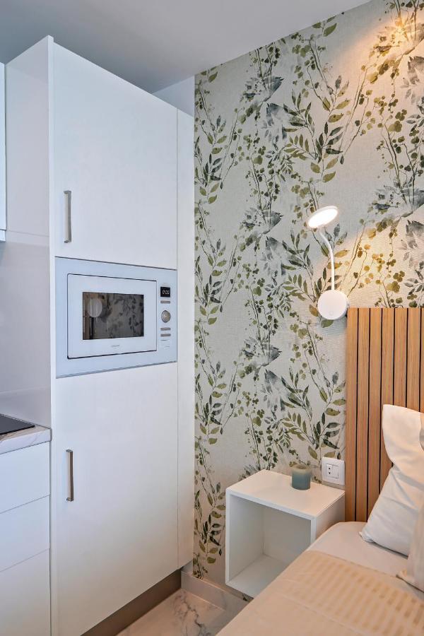 Stylish Modern Studio With Ocean View And Pools, 1001, Ponderosa Playa de las Americas  Luaran gambar